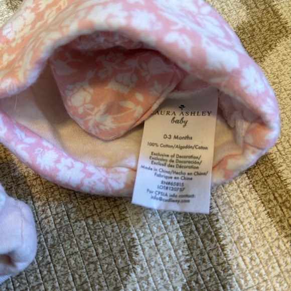 Laura Ashley Hat & Mittens Sets - Picture 3 of 3